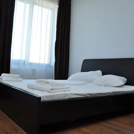 Summerland Mamaia