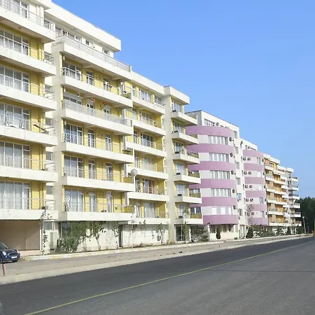 Summerland Appart hôtel 3*